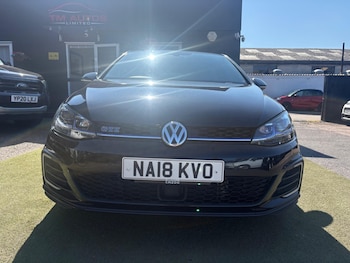 Used Volkswagen Golf 2018 for sale - 79366681: Photo