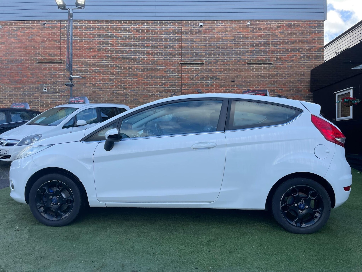 Used Ford Fiesta 2012 for sale - 77570952: Photo 4