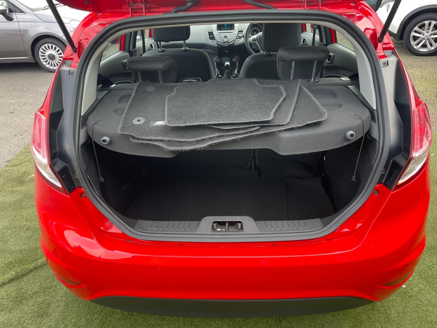 Used Ford Fiesta 2014 for sale - 77997683: Photo 12