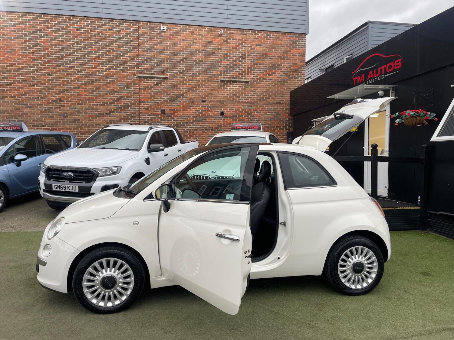 Used Fiat 500 2010 for sale - 78201533: Photo 8