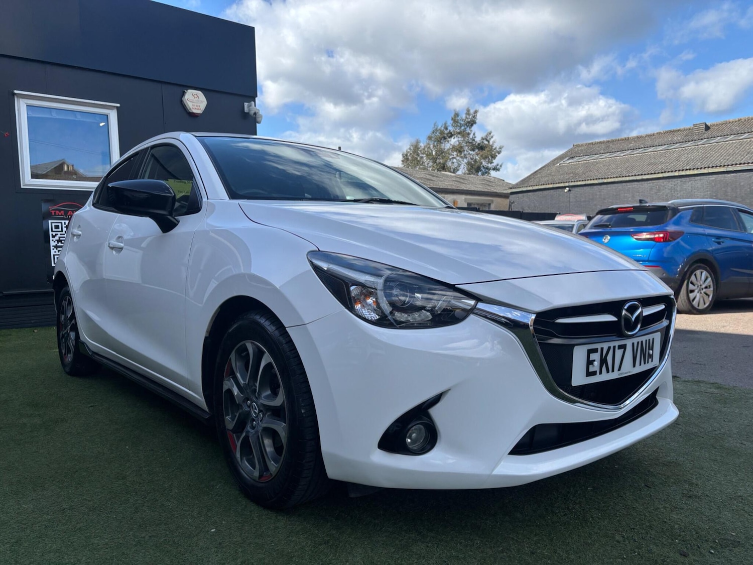 Used Mazda Mazda2 2017 for sale - 77845501: Photo 4