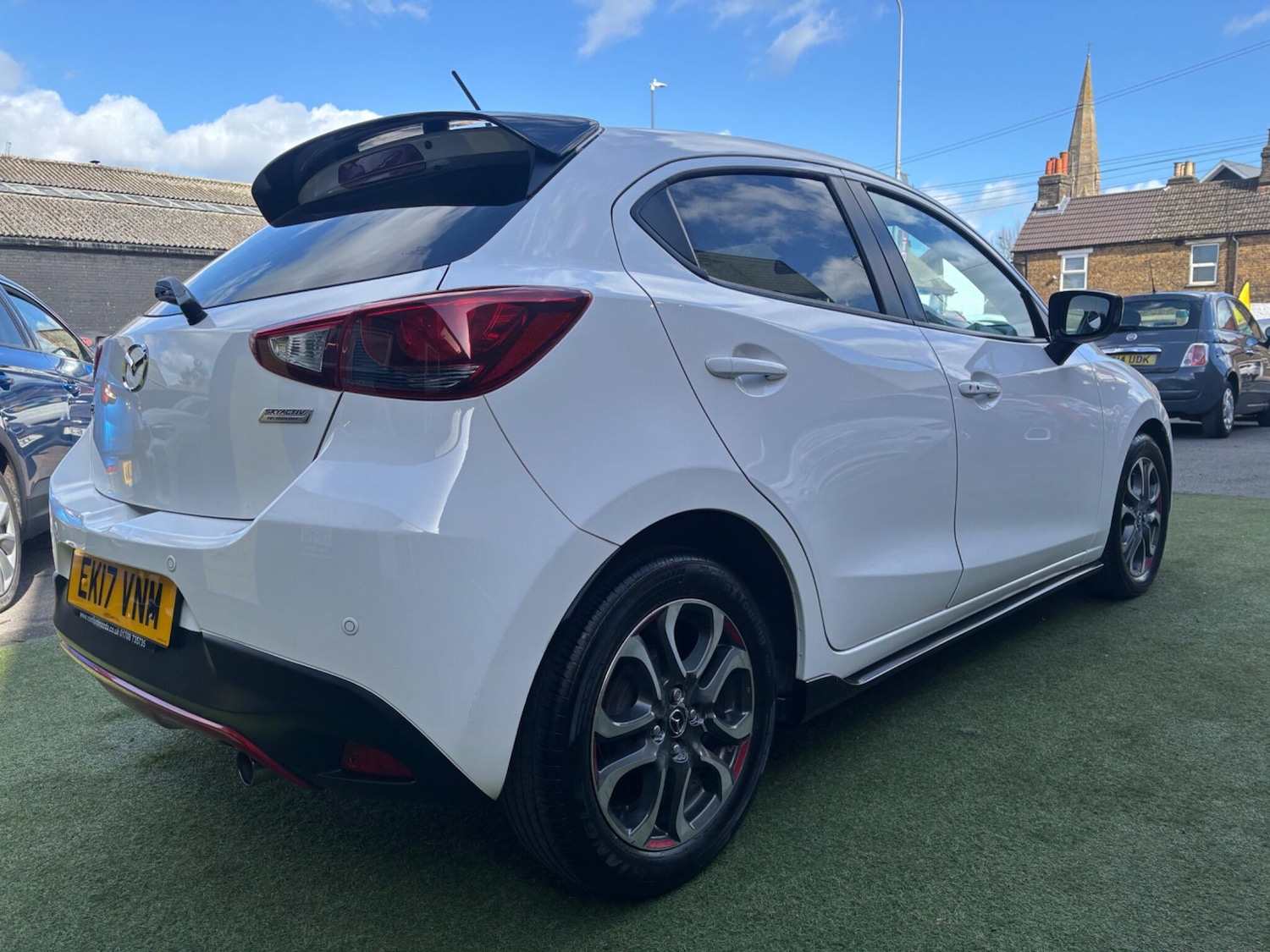 Used Mazda Mazda2 2017 for sale - 77845501: Photo 5