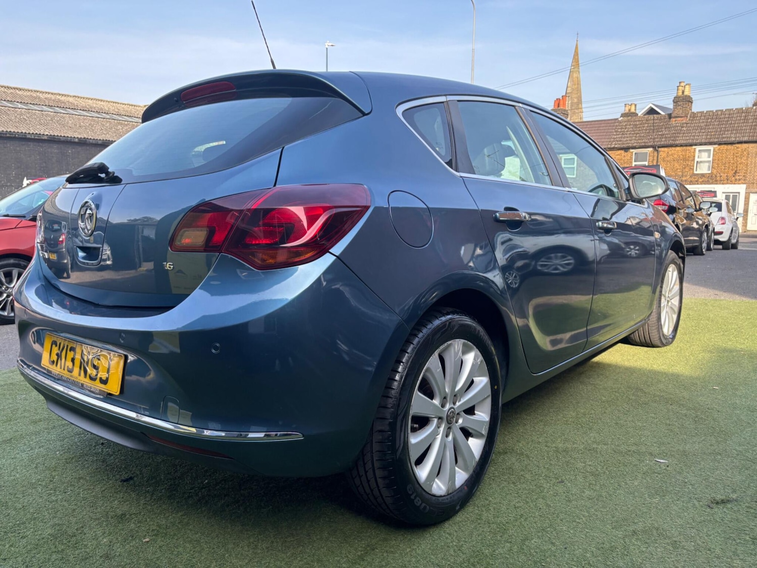Used Vauxhall Astra 2013 for sale - 77966595: Photo 3