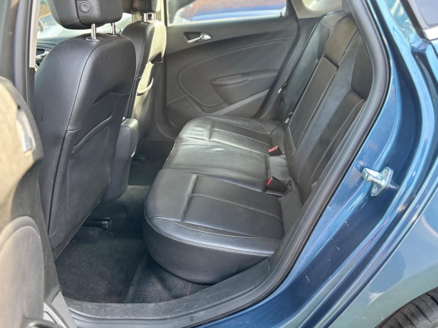 Used Vauxhall Astra 2013 for sale - 77966595: Photo 9