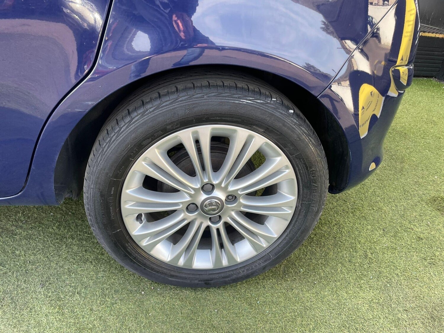 Used Vauxhall Corsa 2013 for sale - 78187361: Photo 18