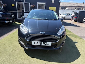 Used Ford Fiesta 2016 for sale - 79463002: Photo