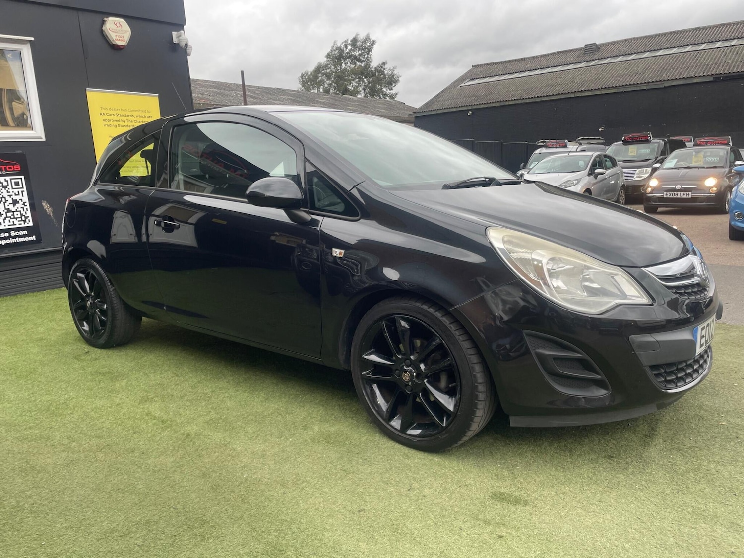 Used Vauxhall Corsa 2012 for sale - 77703271: Photo 6