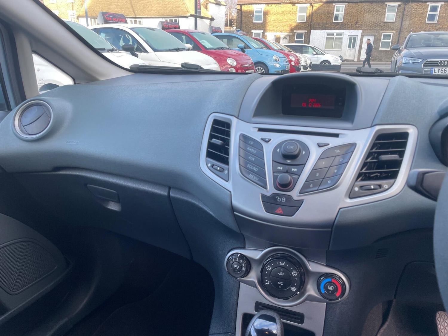 Used Ford Fiesta 2009 for sale - 77118149: Photo 17