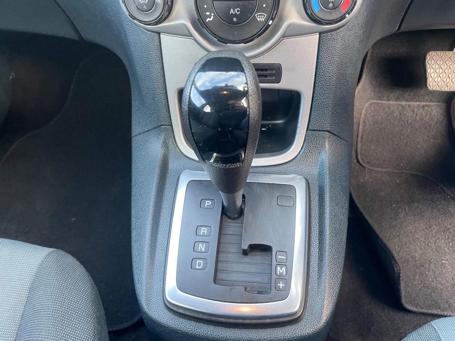 Used Ford Fiesta 2009 for sale - 77118149: Photo 18