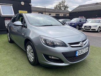 Used Vauxhall Astra 2013 for sale - 78576056: Photo