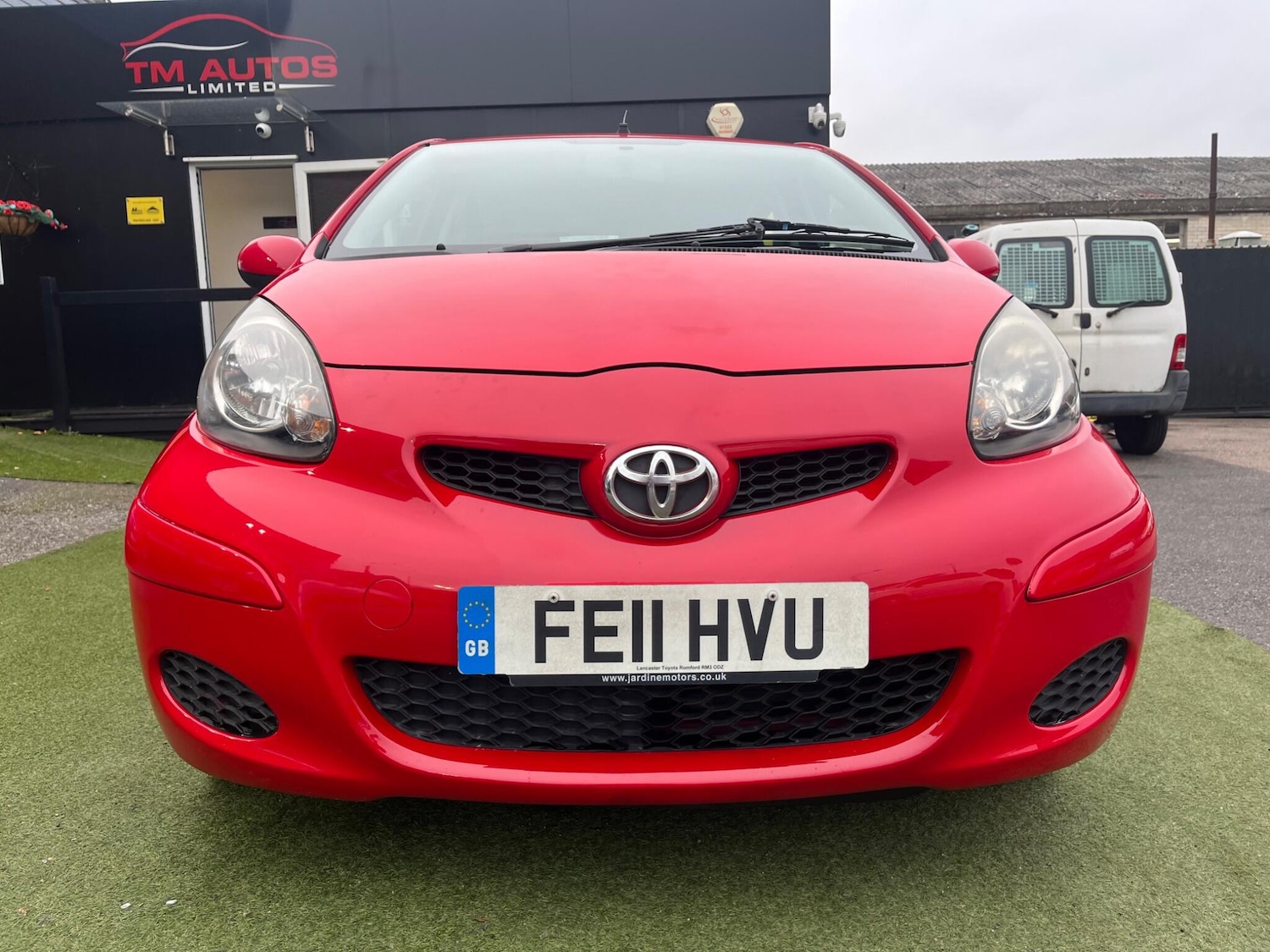 Used Toyota AYGO 2011 for sale - 76508861: Photo 3