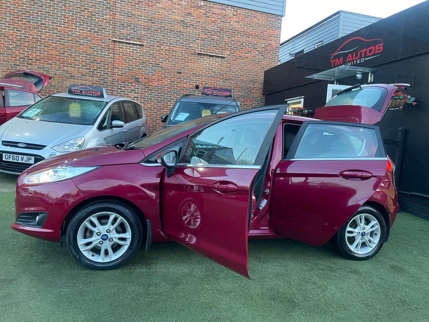 Used Ford Fiesta 2015 for sale - 77747419: Photo 15