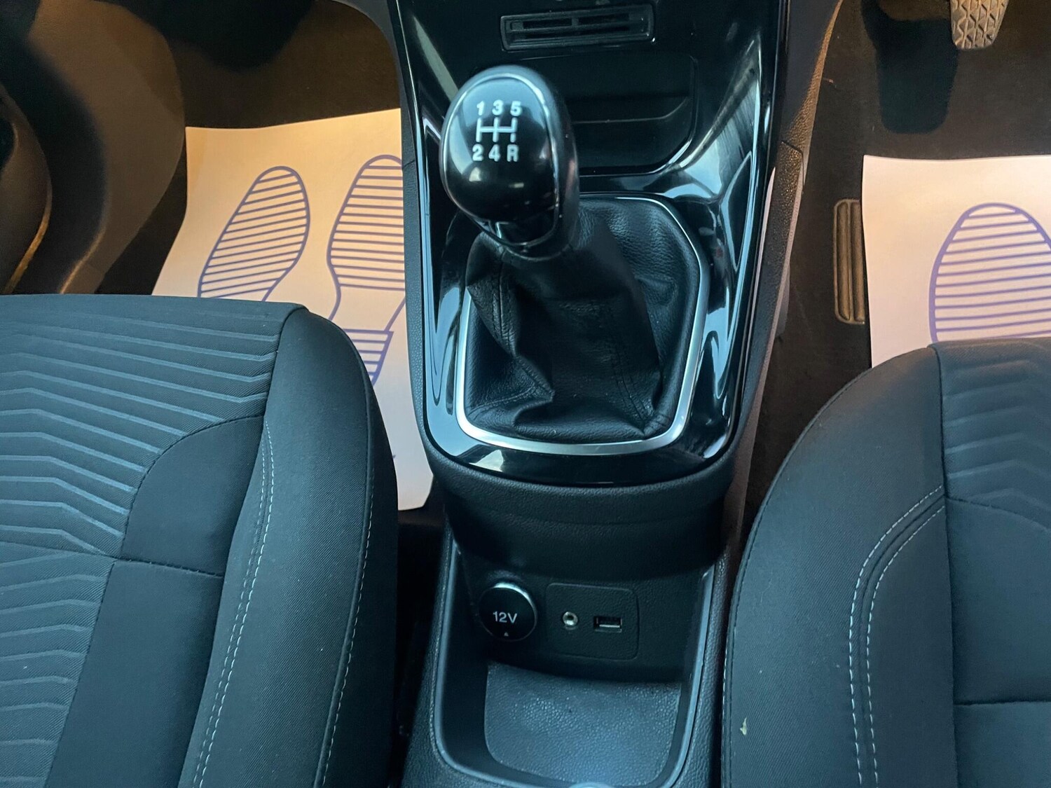 Used Ford Fiesta 2015 for sale - 77747419: Photo 25