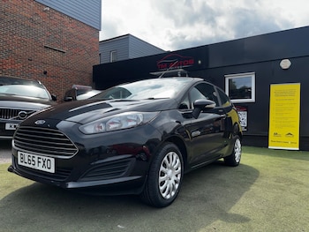 Used Ford Fiesta 2015 for sale - 79289785: Photo