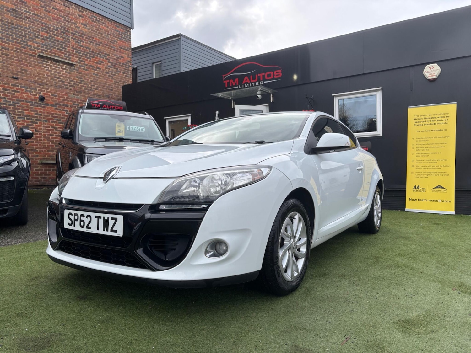 Used Renault Megane 2012 for sale - 77552500: Photo 2