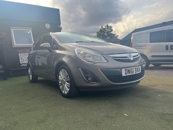 Used Vauxhall Corsa 2011 for sale - 79482799: Photo