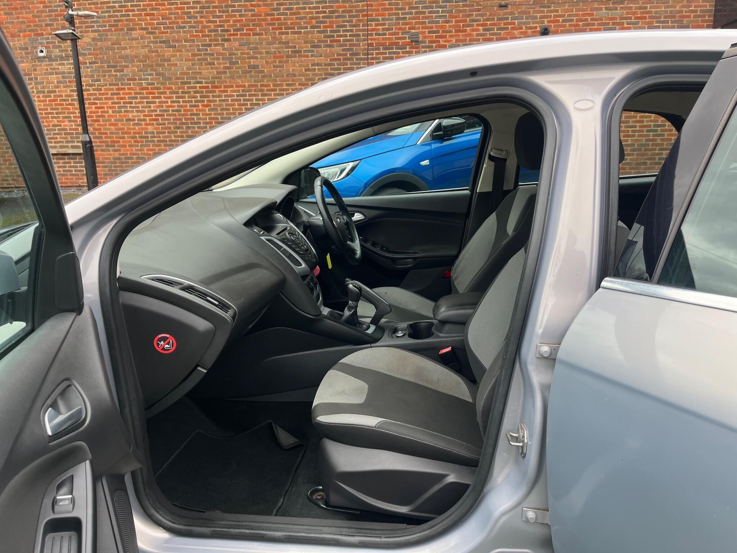 Used Ford Focus 2011 for sale - 76461957: Photo 13