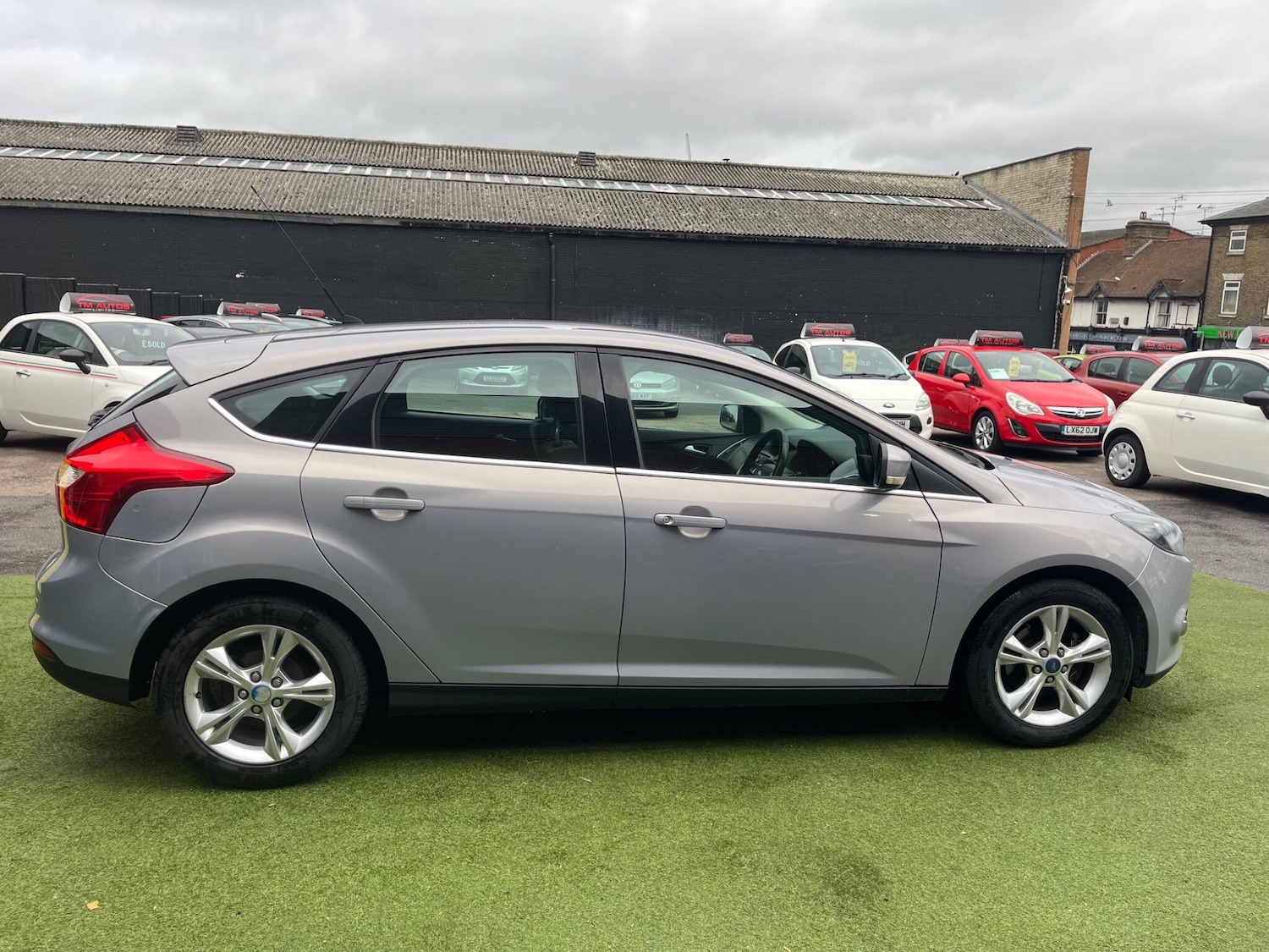 Used Ford Focus 2011 for sale - 76461957: Photo 4