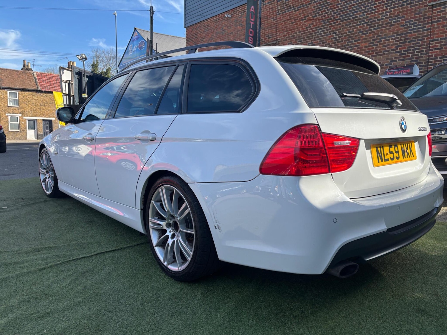 Used BMW 3 Series 2009 for sale - 77927507: Photo 6