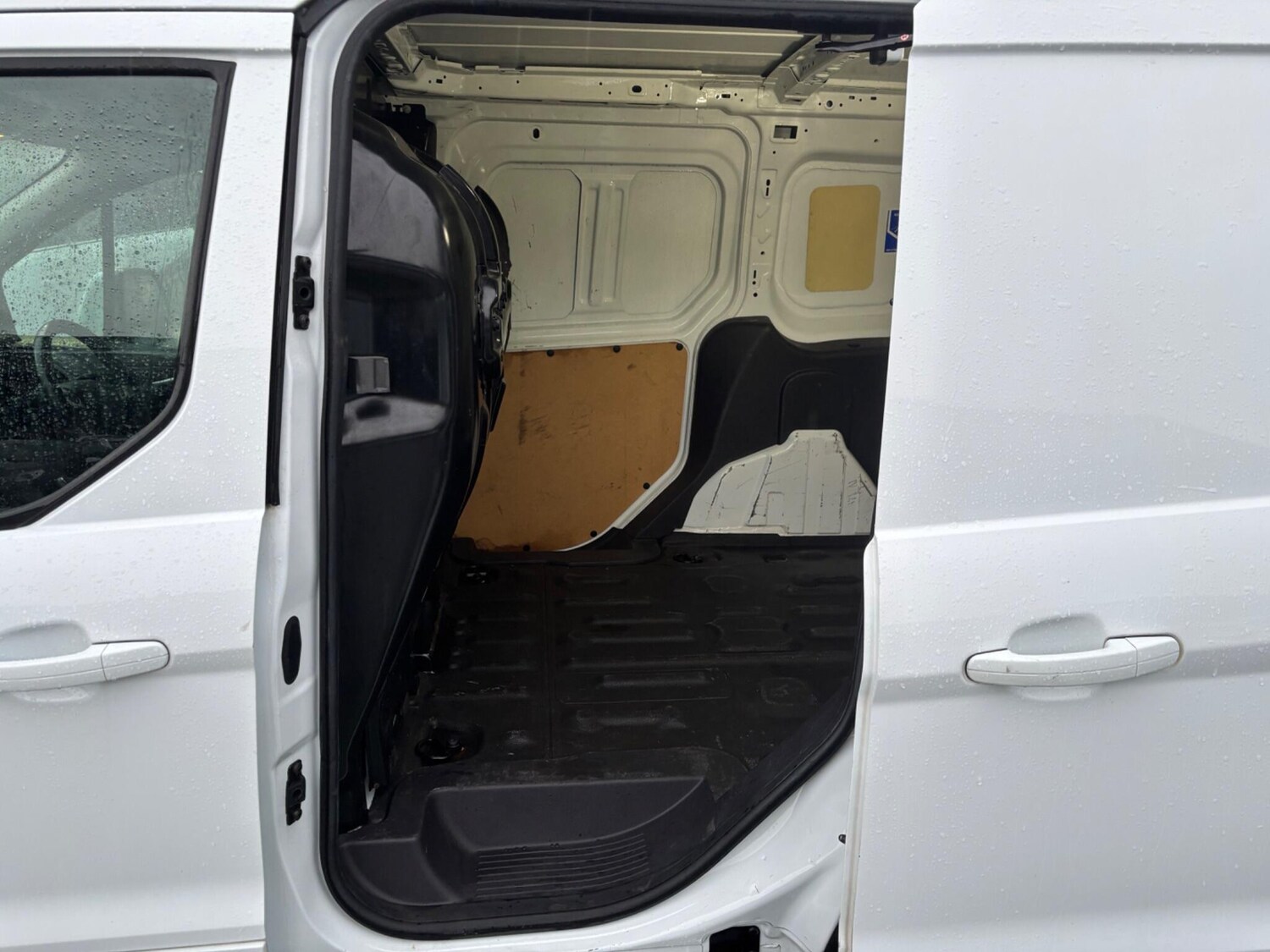 Used Ford Transit Connect 2018 for sale - 77470973: Photo 10