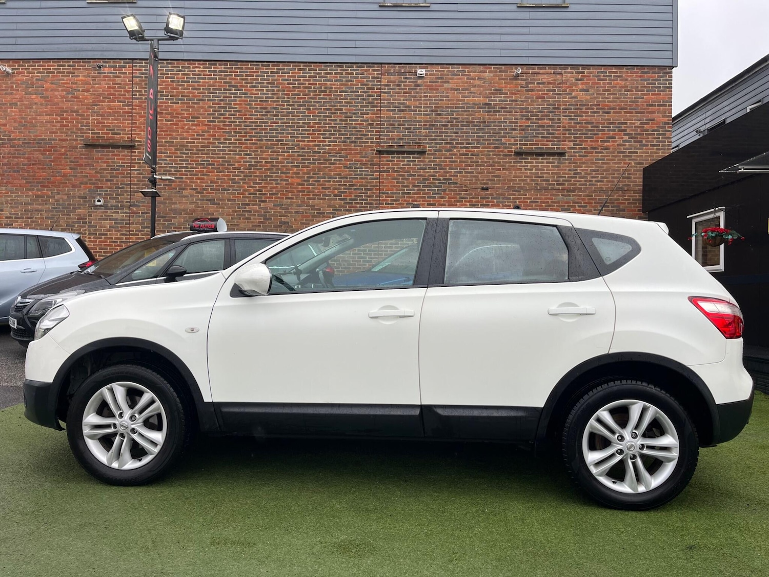 Used Nissan Qashqai 2012 for sale - 76535019: Photo 8