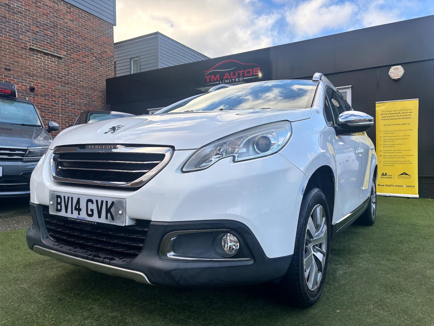 Used Peugeot 2008 2014 for sale - 77056238: Photo 2