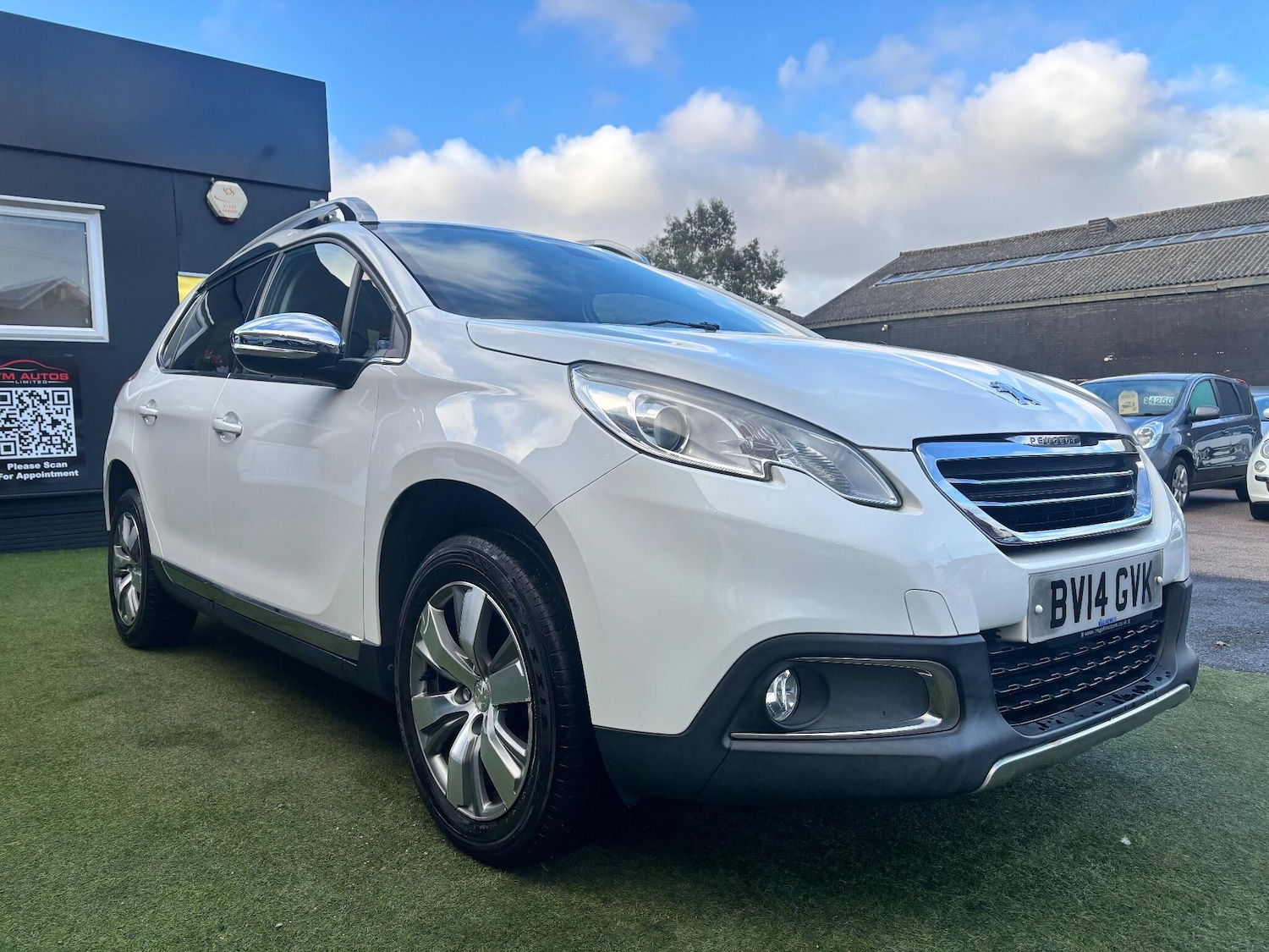 Used Peugeot 2008 2014 for sale - 77056238: Photo 4