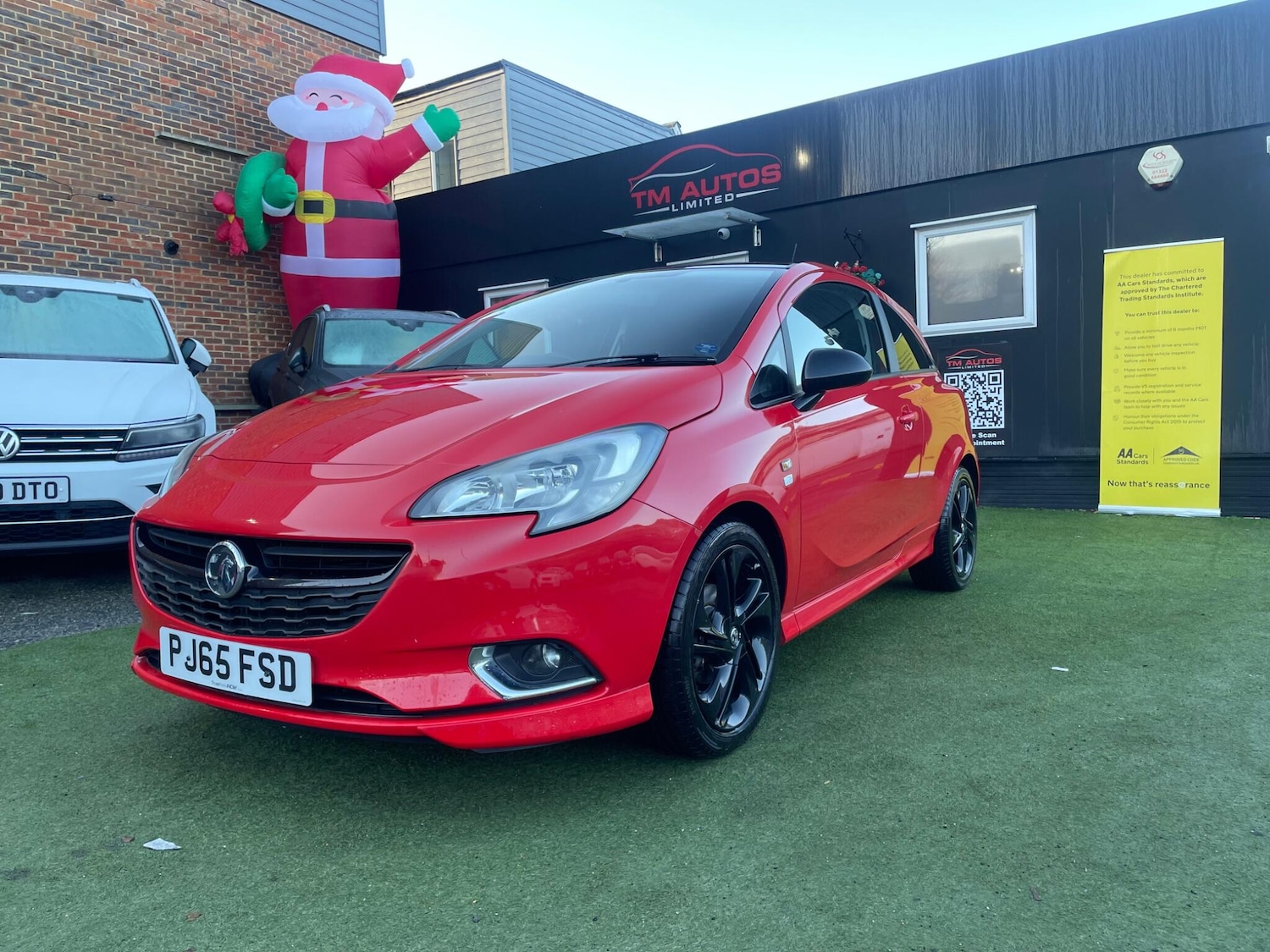 Used Vauxhall Corsa 2015 for sale - 77013943: Photo 2