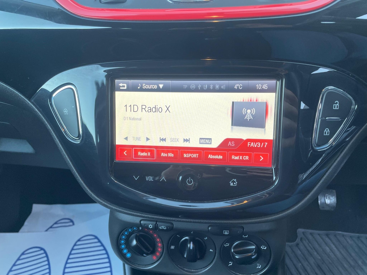 Used Vauxhall Corsa 2015 for sale - 77013943: Photo 26