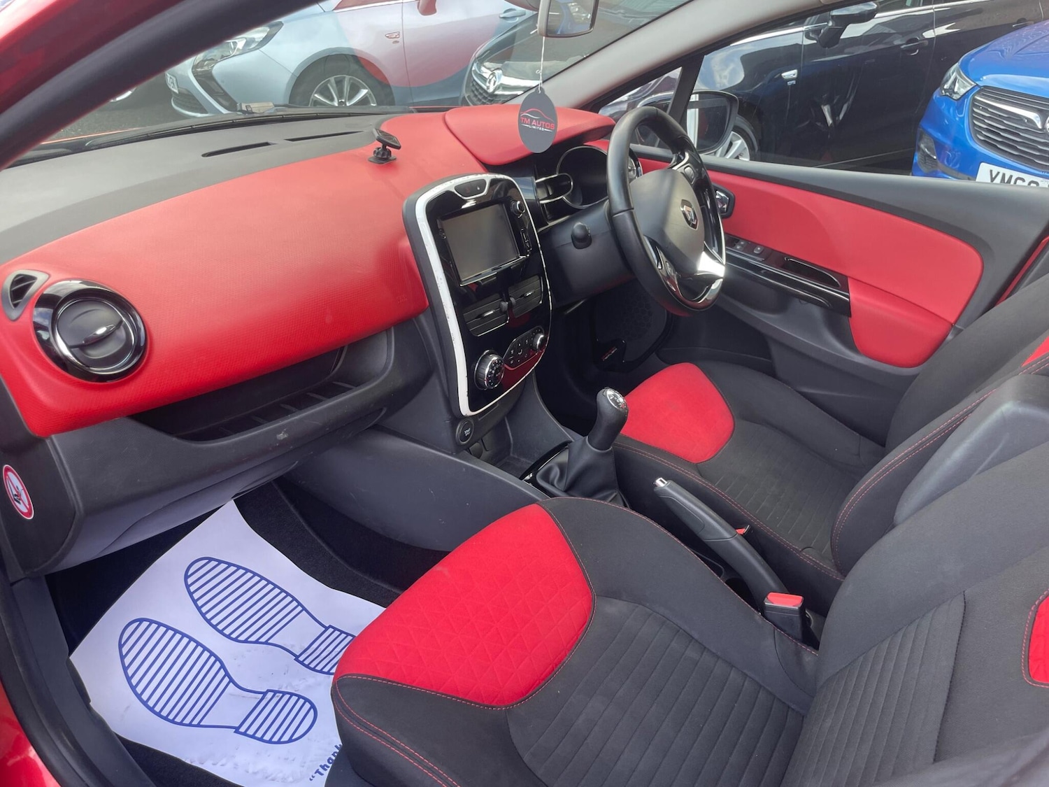 Used Renault Clio 2014 for sale - 76569334: Photo 11