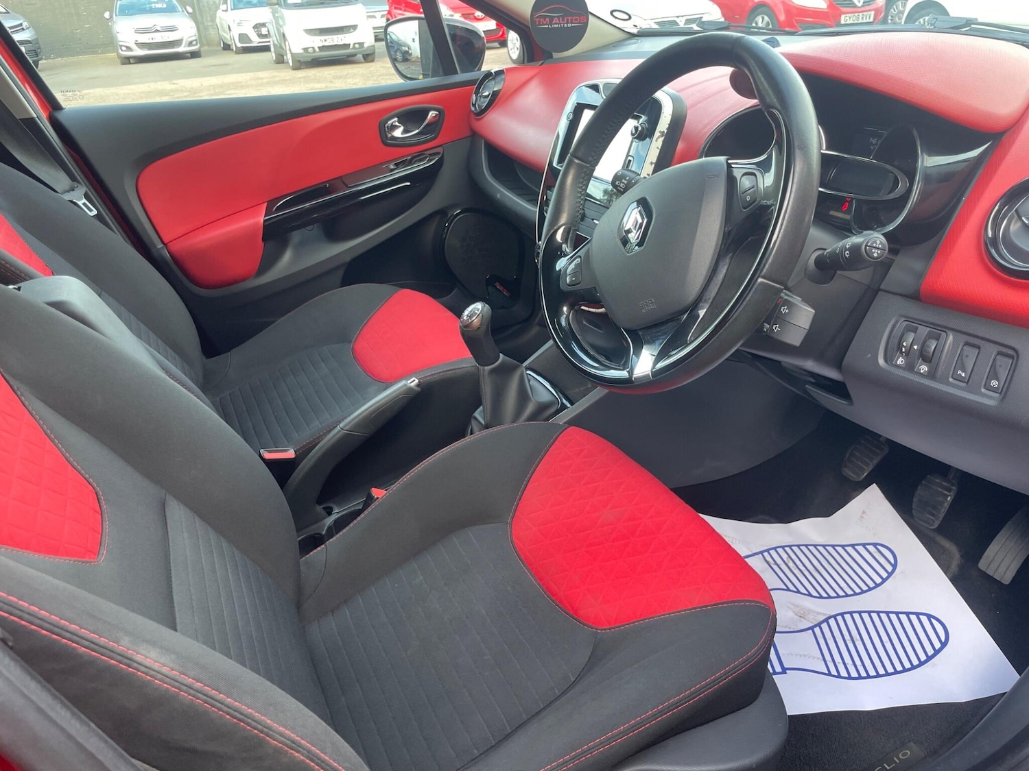 Used Renault Clio 2014 for sale - 76569334: Photo 13