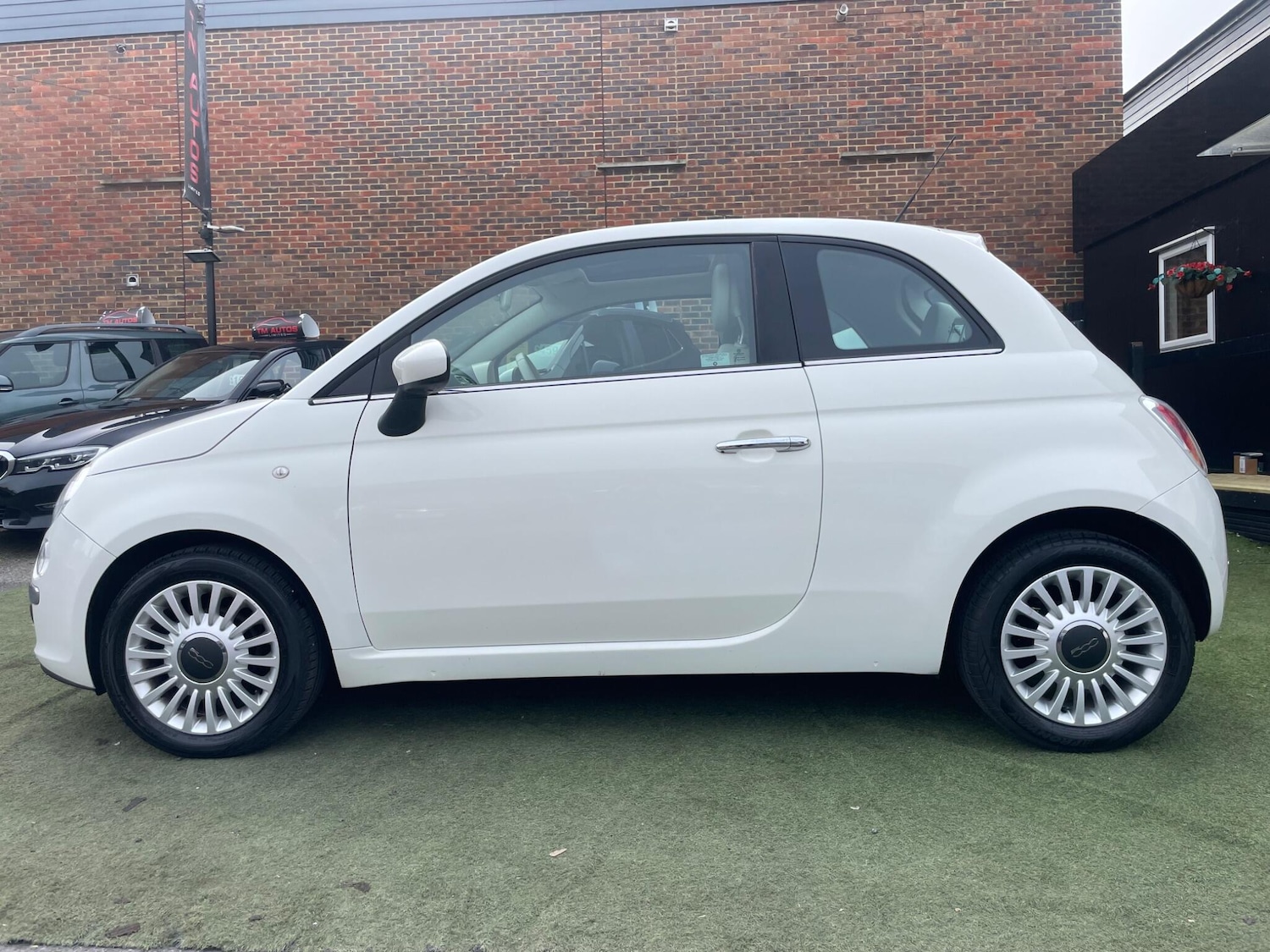 Used Fiat 500 2010 for sale - 77984183: Photo 4