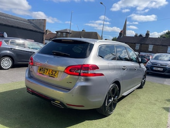 Used Peugeot 308 2017 for sale - 79341649: Photo