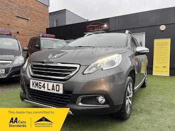 Used Peugeot 2008 2014 for sale - 77629485: Photo