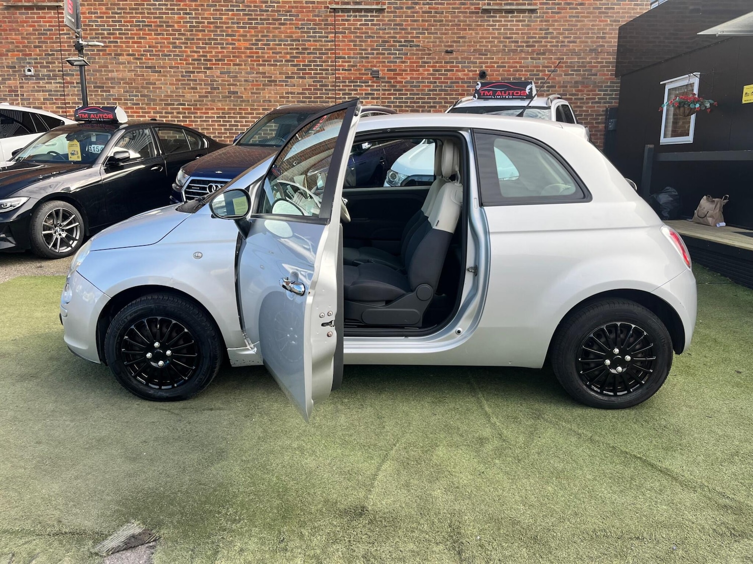 Used Fiat 500 2010 for sale - 78029053: Photo 8