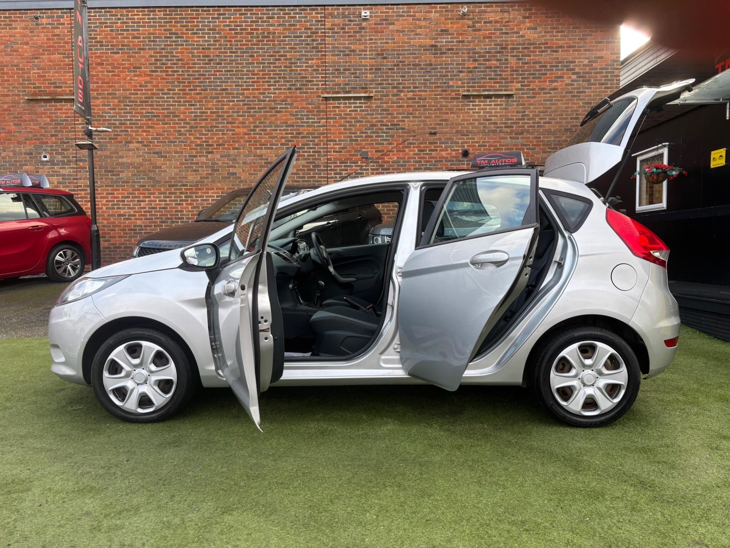 Used Ford Fiesta 2009 for sale - 77368837: Photo 11