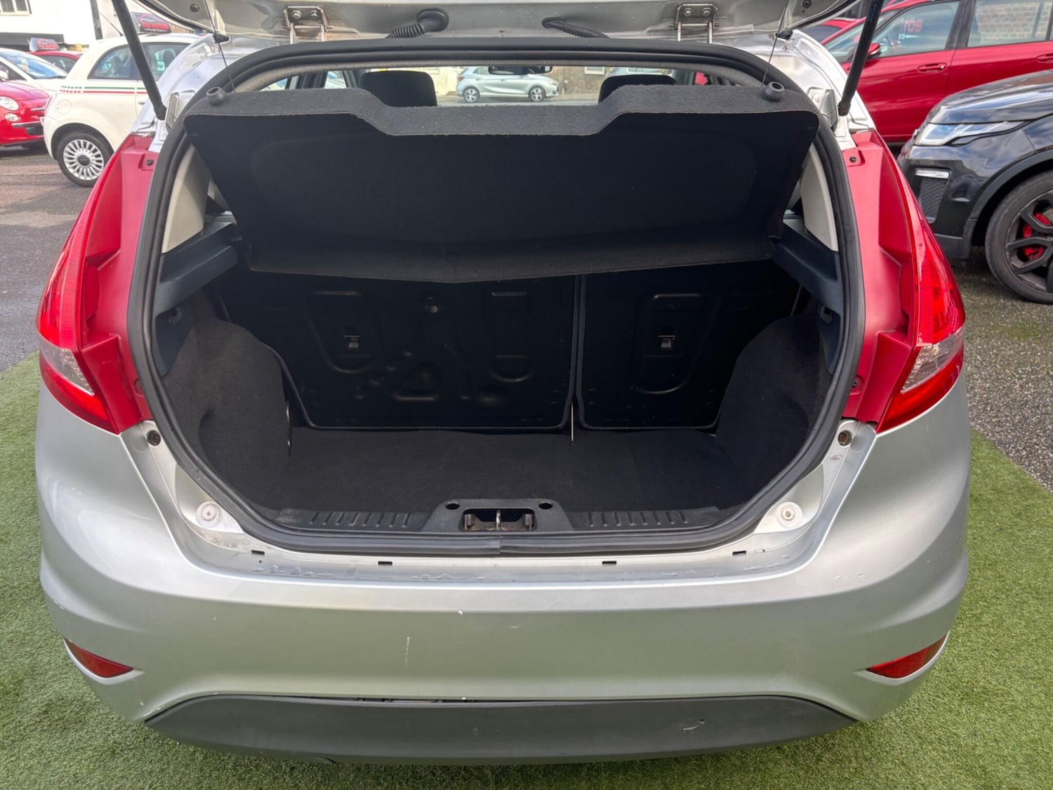 Used Ford Fiesta 2009 for sale - 77368837: Photo 14