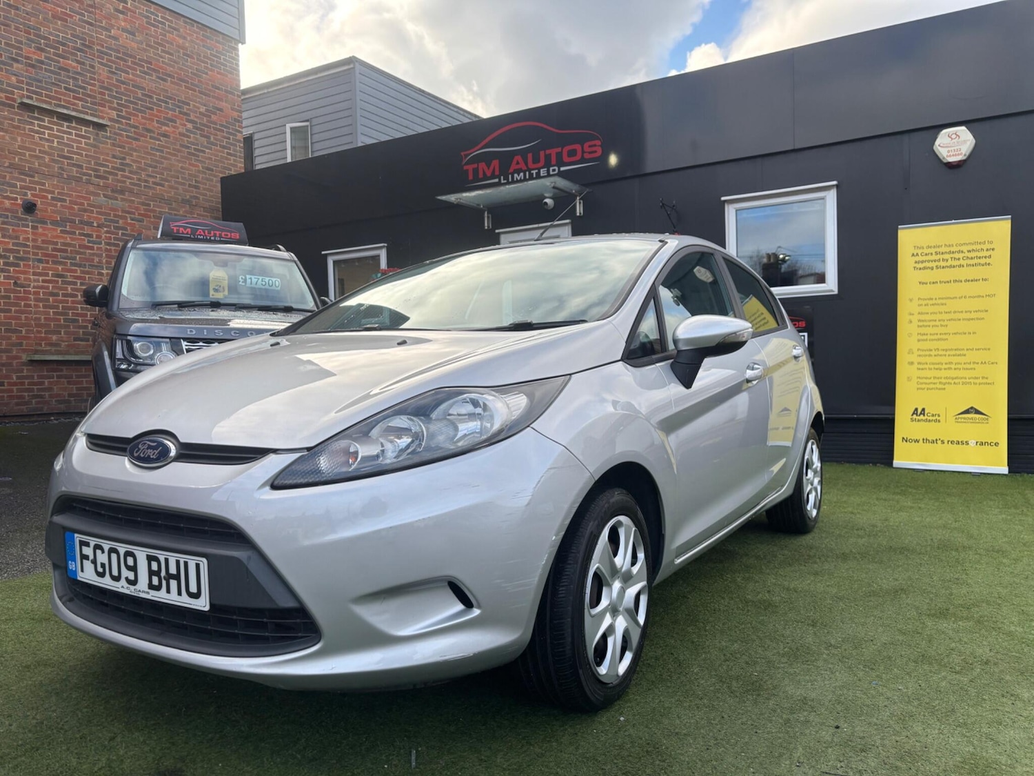 Used Ford Fiesta 2009 for sale - 77368837: Photo 2