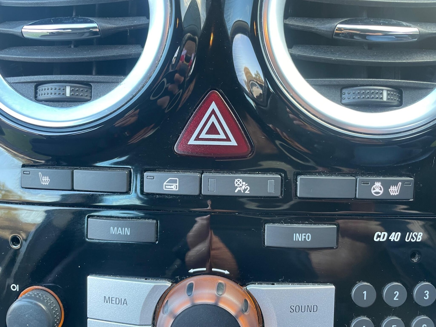 Used Vauxhall Corsa 2014 for sale - 77013945: Photo 25