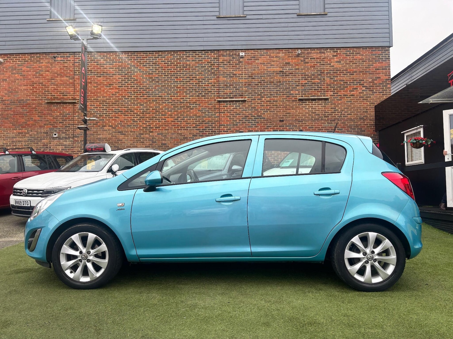 Used Vauxhall Corsa 2012 for sale - 77061722: Photo 9