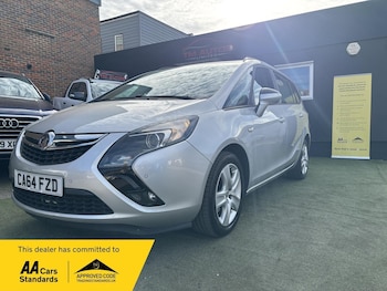 Vauxhall Zafira feature image