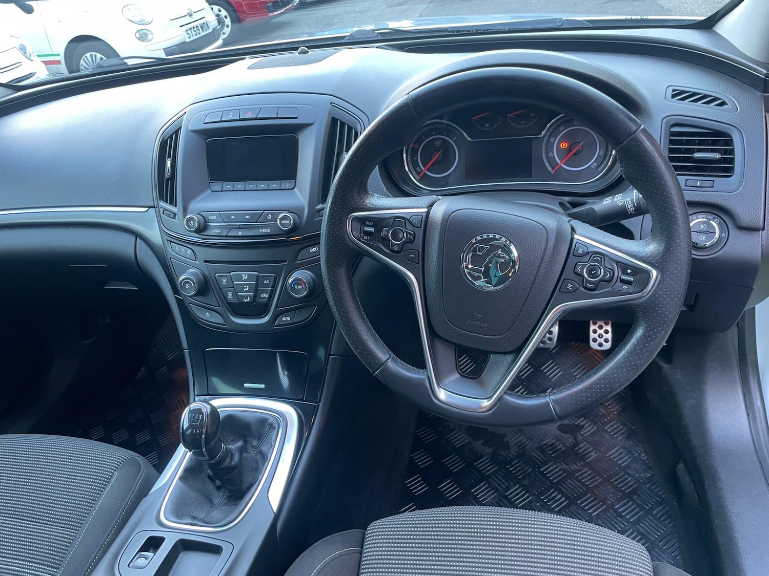 Used Vauxhall Insignia 2015 for sale - 77161255: Photo 12