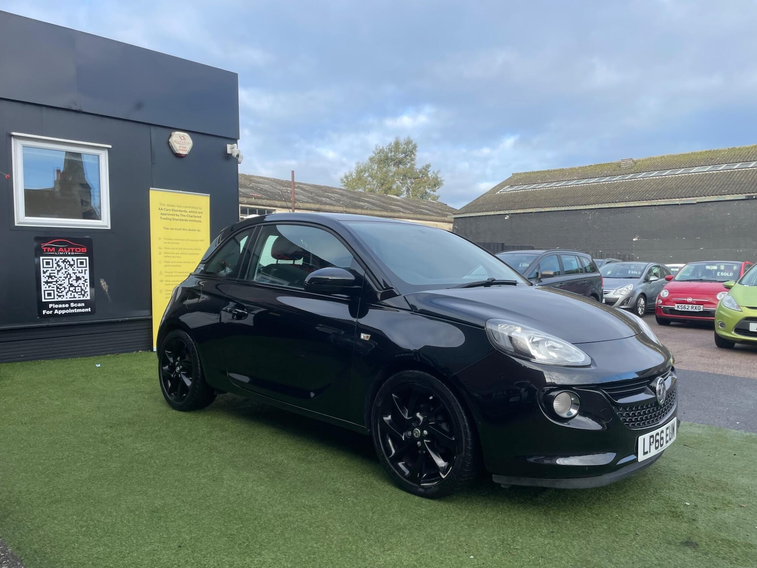 Used Vauxhall ADAM 2016 for sale - 77546126: Photo 2
