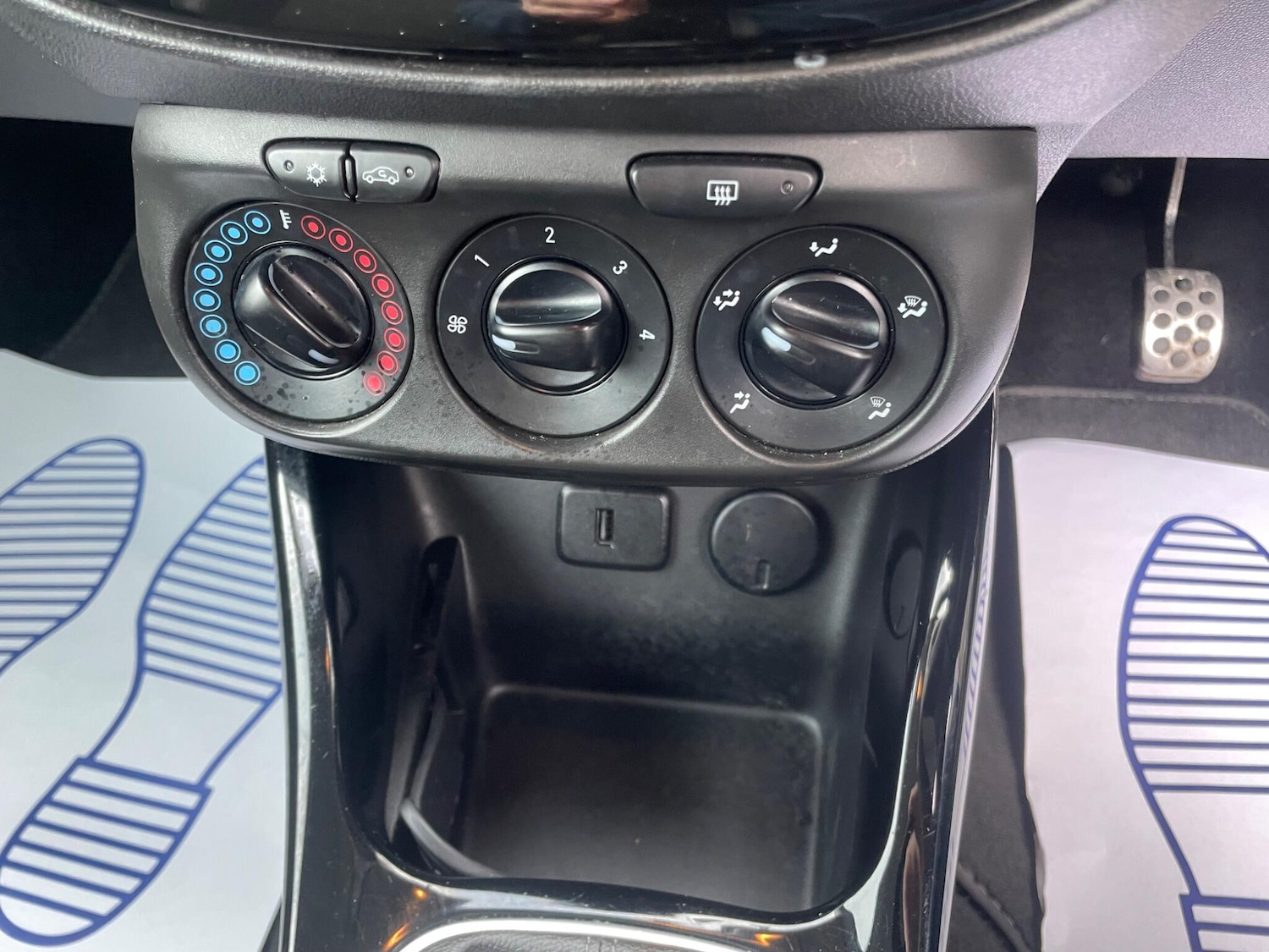 Used Vauxhall ADAM 2016 for sale - 77546126: Photo 30