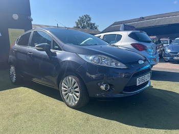 Used Ford Fiesta 2010 for sale - 79222621: Photo