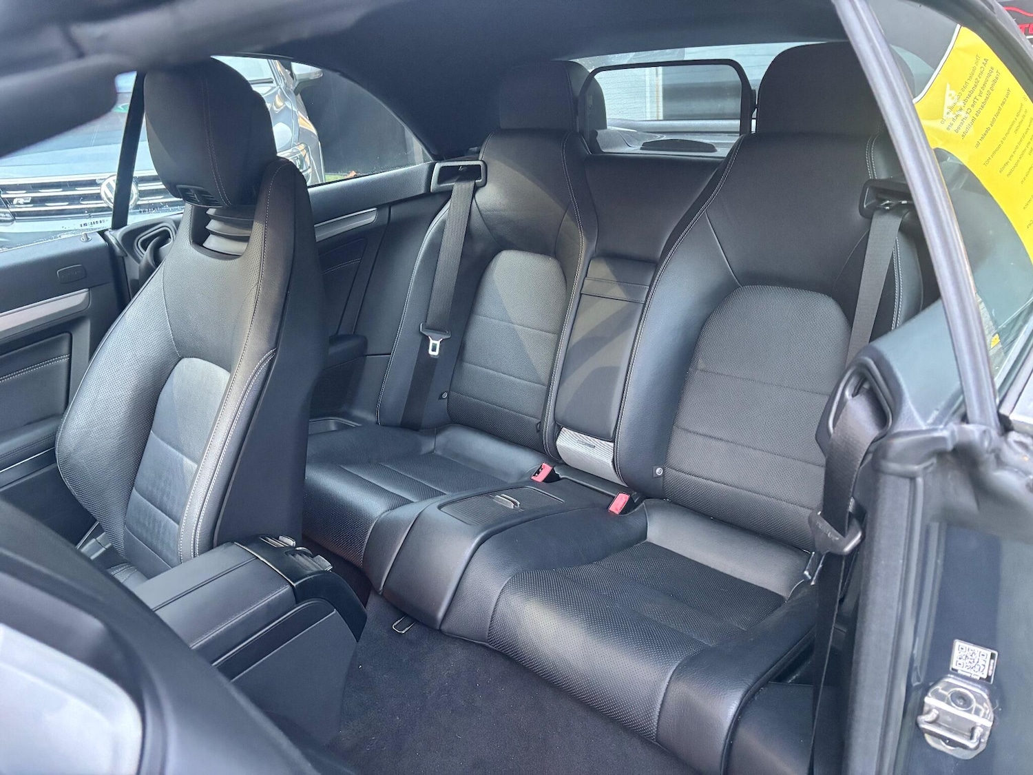 Used Mercedes-Benz E Class 2015 for sale - 76966881: Photo 14