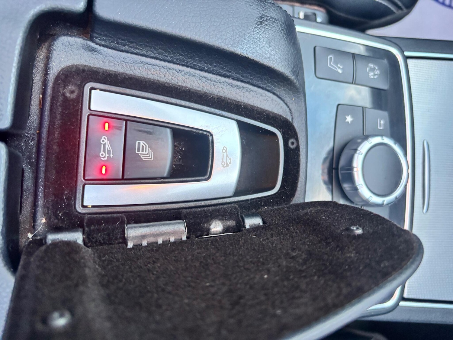 Used Mercedes-Benz E Class 2015 for sale - 76966881: Photo 22