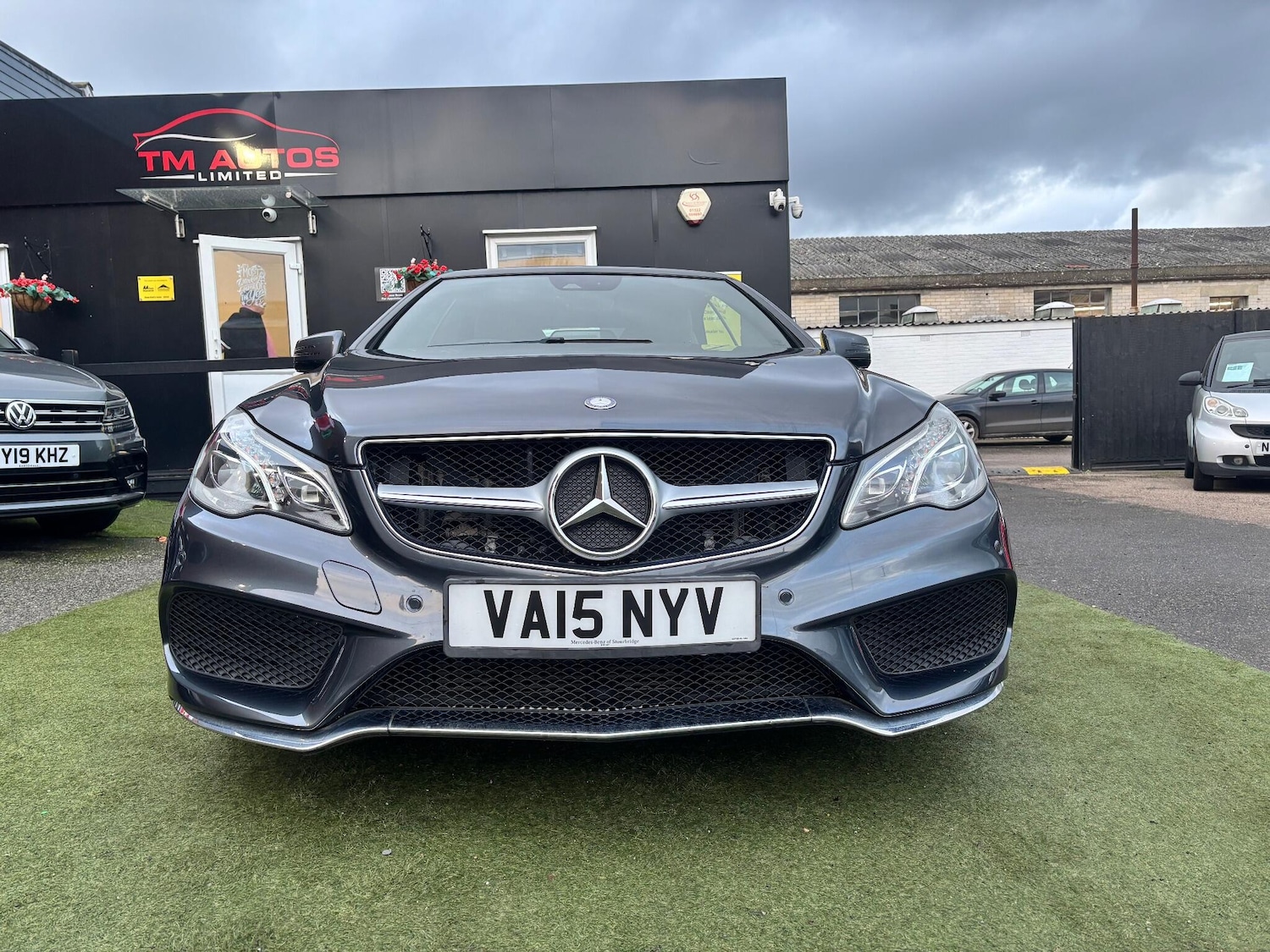 Used Mercedes-Benz E Class 2015 for sale - 76966881: Photo 3