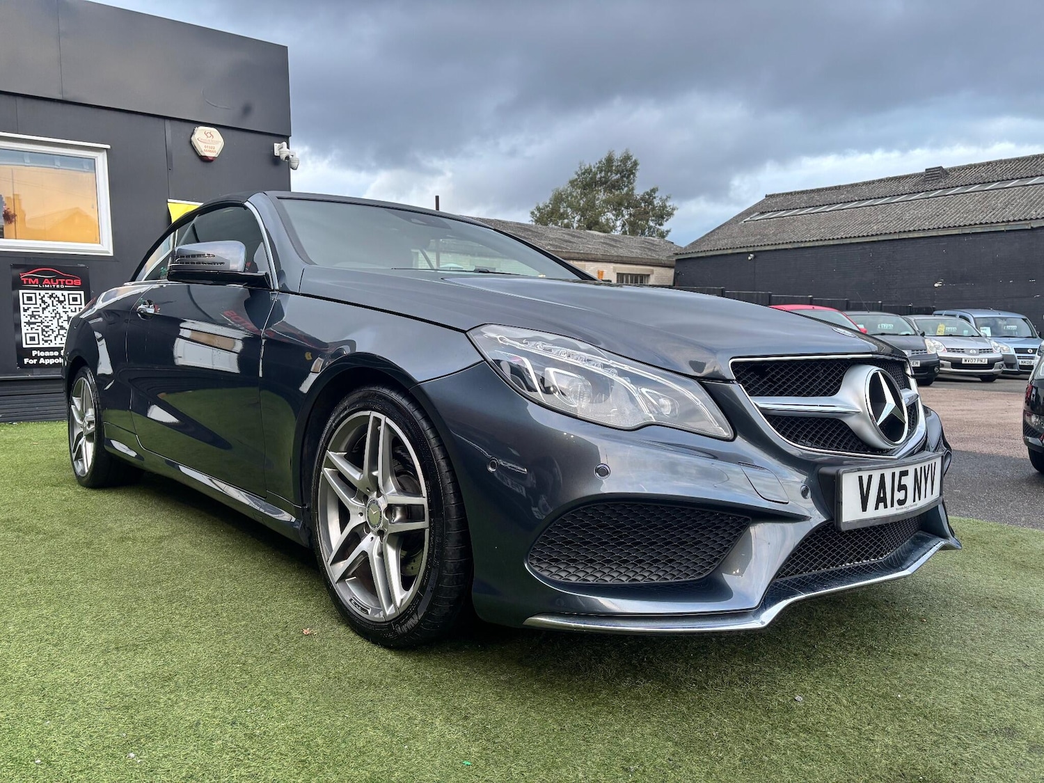 Used Mercedes-Benz E Class 2015 for sale - 76966881: Photo 4