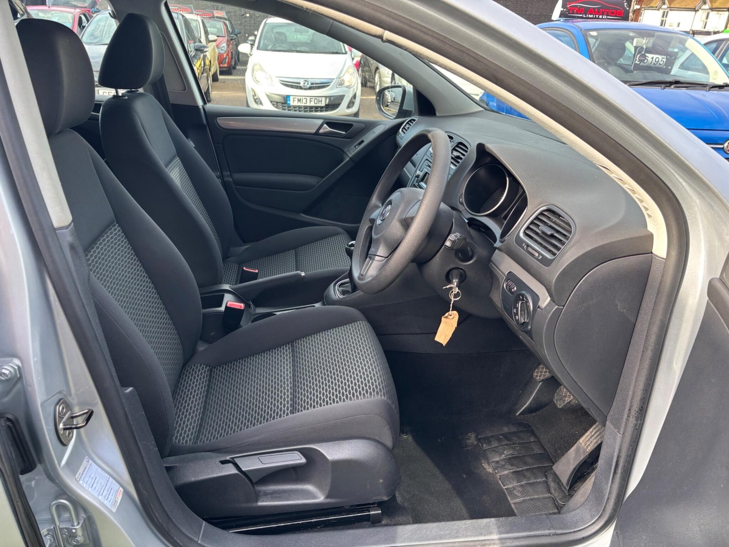 Used Volkswagen Golf 2011 for sale - 78029062: Photo 11